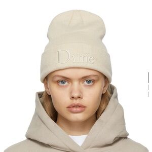 dime logo beanie